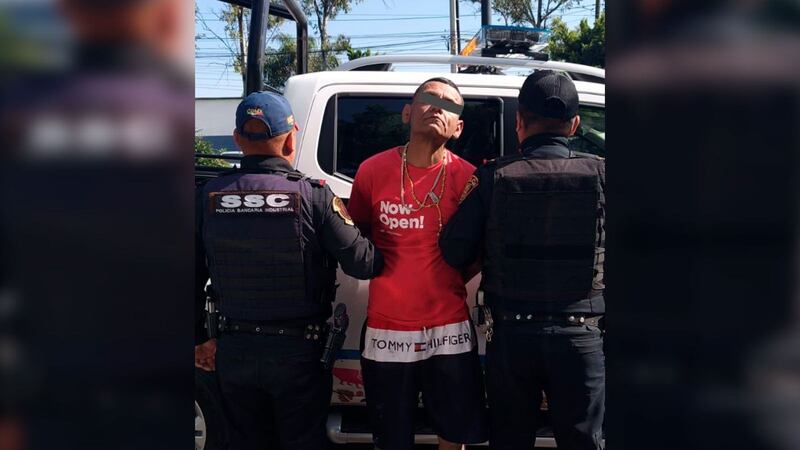 Hombre lesiona a su hija durante pelea; policías de la SSC-CDMX lo detienen