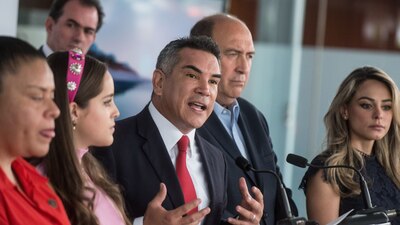 Los comunicadores han expresado su preocupación por los discursos de 'Alito' Moreno