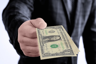 La oficina secreta distribuía los sobornos a funcionarios de América Latina y África,