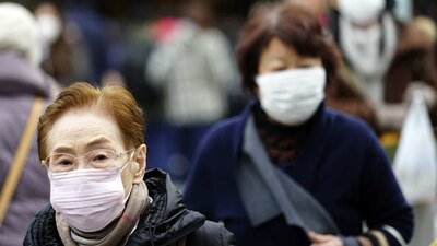 Ciudadanos de China han tomado precauciones tras el brote de coronavirus