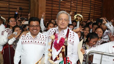 Aprovechó el evento en Oaxaca para recordar todos las acciones que emprenderá para la región