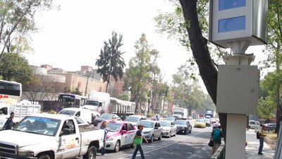 Durante la actual administración se implementó el sistema de fotomultas en la capital