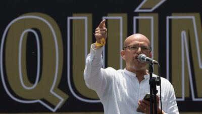 El activista dijo que la gobernanza no sólo es asunto de los políticos