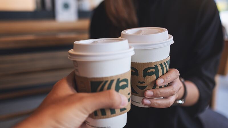 ¿Cómo conseguir Starbucks gratis este mes de diciembre? Aquí te contamos