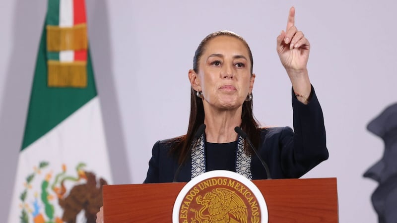 Sheinbaum afirma que quienes criticaron Dos Bocas “se tienen que tragar sus palabras”