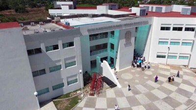 Las autoridades universitarias procedieron a dar de baja a seis maestros