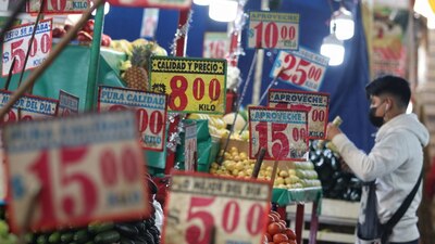 La estrategia de AMLO busca un "piso parejo" en los precios de la canasta básica