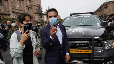 El gobernador definió que los estudiantes regresen a las aulas hasta el próximo año