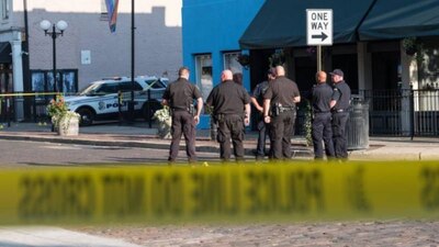 Policías acordonaron la zona tras el tiroteo en Dallas