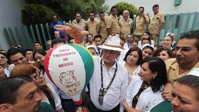 El presidente busca que quienes cometan actos de corrupción queden marcados