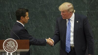 Los últimos seis embajadores de EU en México están preocupados por las políticas de Trump