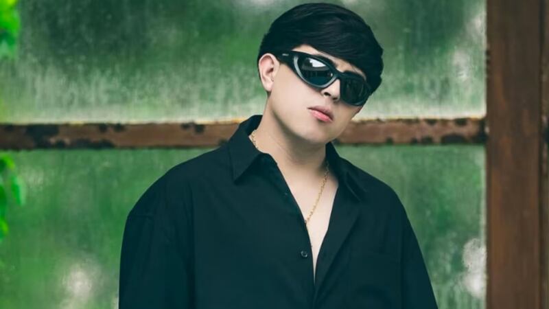 Reportan presunta agresión armada a casa de Óscar Maydon, cantante de corridos tumbados