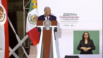 El mandatario encabezó los eventos del Bicentenario de la Consumación de la Independencia.