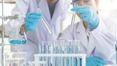 Con el fin de la emergencia sanitaria, dijo que es probable prescindir de 2 mil trabajadores