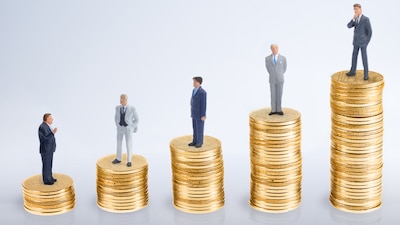 El mejor salario en la política mexicana no es el del presidente Peña Nieto