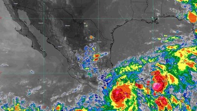 El NHC sigue alertando por inundaciones costeras “extremadamente peligrosas”