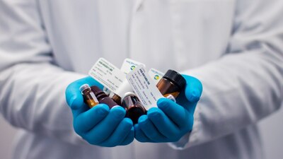 PiSA, informó AMLO, había tenido el monopolio de medicamentos para niños con cáncer y su ganancia era de miles de millones