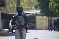 Detienen a 11 elementos de la Guardia Nacional por participar en actos de huachicol