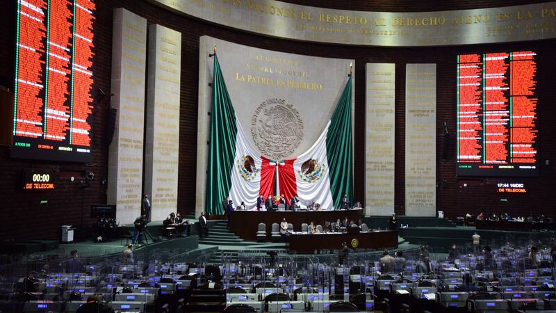 Diputados avalan reforma para que el Congreso expida Ley contra Extorsión; pasa al Senado