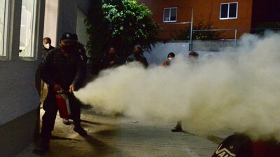 Mujeres tomaron las instalaciones de la CODHEM de forma pacífica, pero autoridades las desalojaron con uso de la fuerza