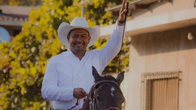 Era alcalde por el Partido Verde Ecologista de México (PVEM)