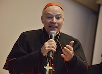 Arzobispo Carlos Aguiar: Adolescentes se embarazan por culpa del porno