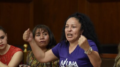 La madre de 'Marichuy ' coordina la asociación 'Ni una menos México'