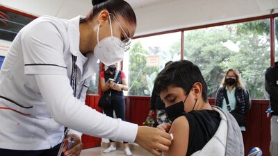 Desde noviembre pasado se han aplicado 956 mil 505 dosis con el biológico Pfizer en su presentación pediátrica.