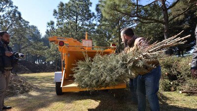 El gobierno capitalino abrió un par de centros de acopio