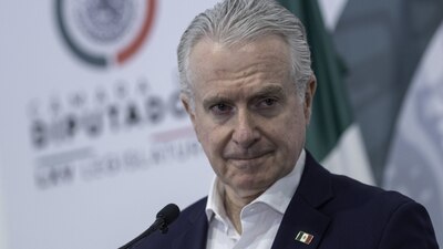 Reiteró que respeta los normas democráticas