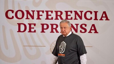 AMLO se solidarizó con los padres de los 43 estudiantes desaparecidos