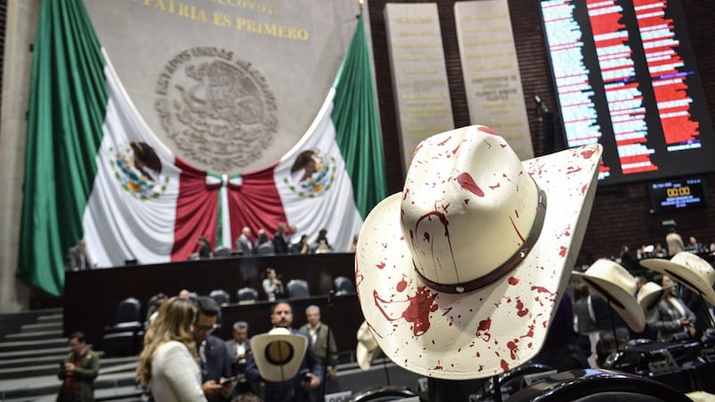 VIDEO: Diputado del PRI explota contra Morena por asesinato de Manzo y lanza mentadas de madre