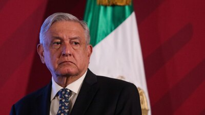 El plan del presidente se publicó en el Diario Oficial de la Federación; los recortes a salarios serán voluntarios