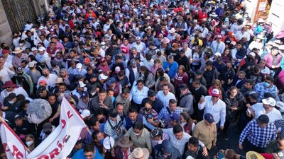 El gobernador morenista expresó que la gente salió a las calles para respaldar a AMLO y sus propuestas