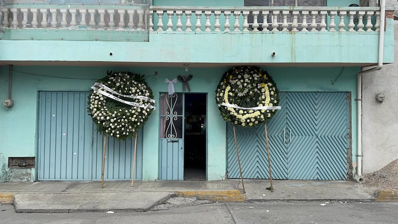 Restos de Jesús Israel, joven asesinado en el CCH Sur, llegan a Perote, Veracruz
