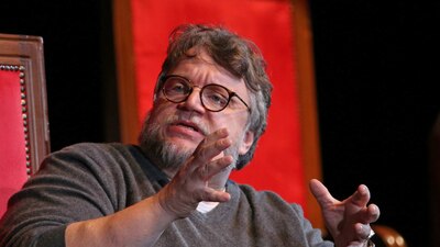 El director de cine pidió al gobierno de AMLO que atienda las necesidades primarias.