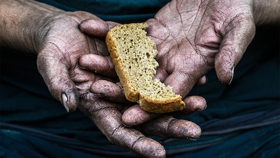 El porcentaje de la población en pobreza extrema subió a 8.5% en el país