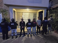 Detienen a 5 presuntos integrantes del Cártel de Sinaloa, en Tijuana