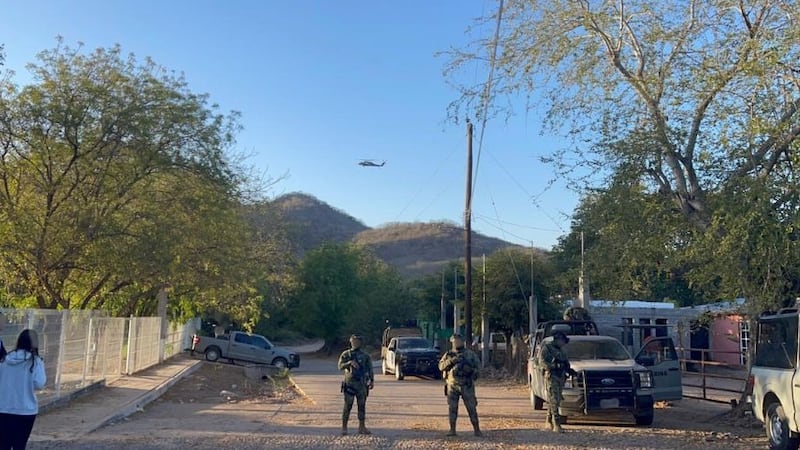 Reportan gran operativo en una propiedad de la familia de ‘El Mayo’ Zambada; hay una detenida