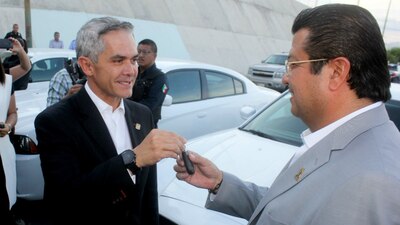 Miguel Mancera, gobernante de la CDMX, y Armando Cabada, alcalde de Cd. Juárez