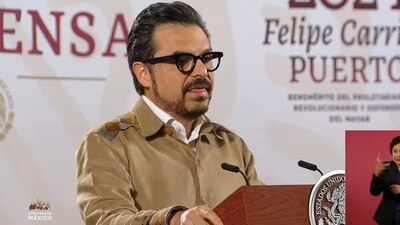 El titular de la Secretaría de Salud confirmó la contratación de médicos cubanos