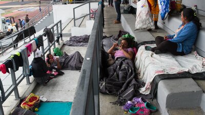 Autoridades acondicionaron un espacio de la ciudad deportiva para albergar a los migrantes