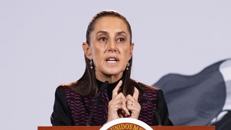 Sheinbaum acusa de irresponsable a exfiscal de Chihuahua por permitir operativo ilegal de la CIA