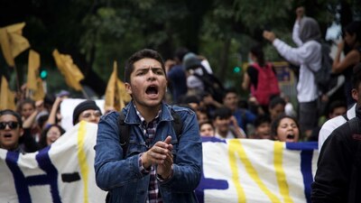 Miles de estudiantes protestaron el 5 de septiembre en Ciudad Universitaria