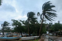 Por intensas lluvias del jueves en 31 estados, muere un menor y un policía: Sheinbaum