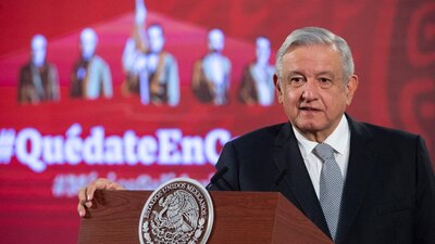 El mandatario pidió a la ciudadanía portarse bien para evitar que la curva de contagios se dispare