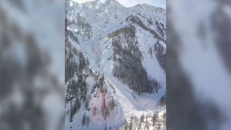 Dos esquiadores mueren y uno más resulta herido tras una avalancha en el norte de Italia