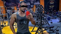 Fisicoculturista asesina a sus padres ‘por mandato divino’, tras salir del anexo en Cholula, Puebla
