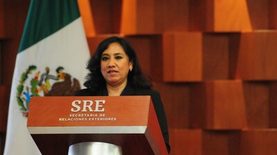 PRI y PRD sostienen que debe aclarar diversos casos de corrupción que solapó, incluidos familiares