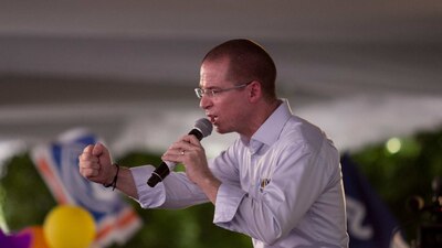 En su campaña por Tecamachalco le recetó su propia dosis a AMLO